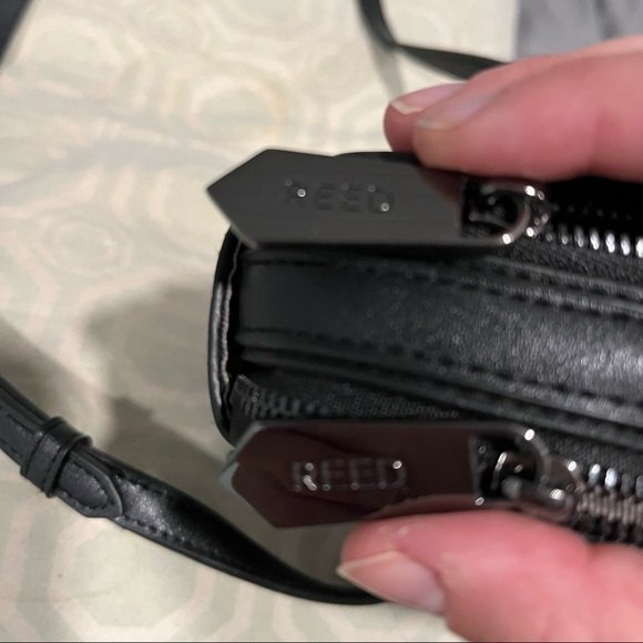 Reed Krakoff Limited Edition Black & White Hand Drawn Square Print Crossbody Bag - Picture 5 of 6